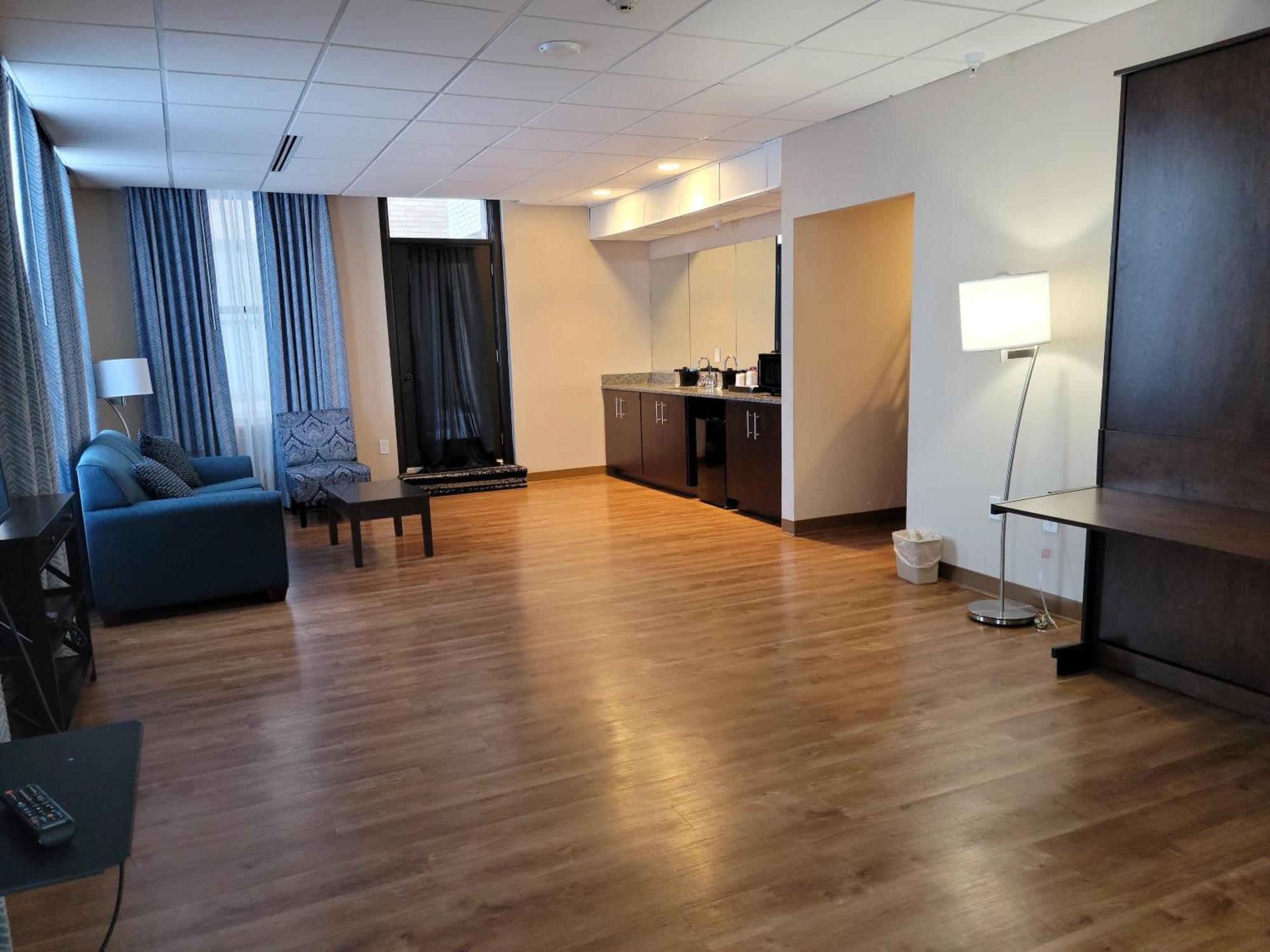Ariel Broadway Hotel Lorain Eksteriør billede